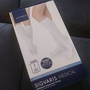🎈 NWT Diabetic Compression Socks